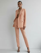 Avarati Women’s Suit Set – Two-Piece Blazer & Trousers | Tailored Women’s Pantsuit for Work, Events & Formal Wear - AVARATI
